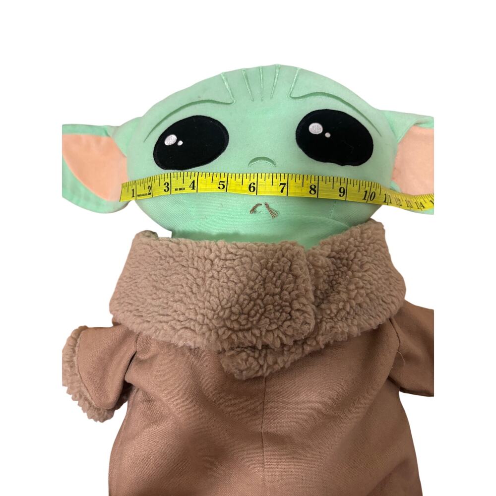 Star Wars Grogu ‘The Child’ Plush Toy 18in by Jay Franco - Picture 8 of 8